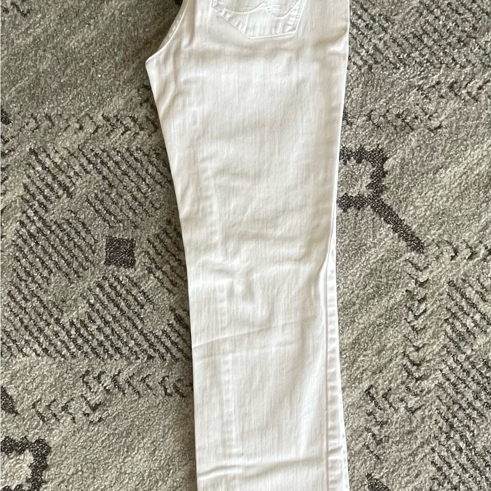 NYDJ White Skinny Jeans Sleek and Stylish